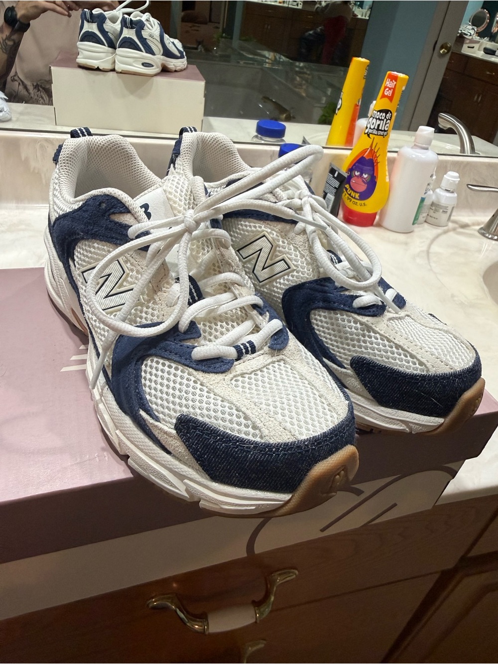 New Balance CALIA ladies White and Navy Mesh Athletic Sneakers